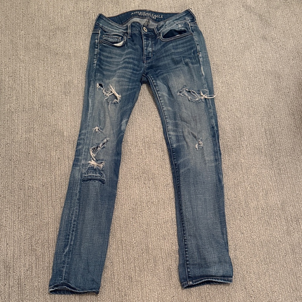 American Eagle Outfitters Women's Dark Blue Ripped Skinny Jeans